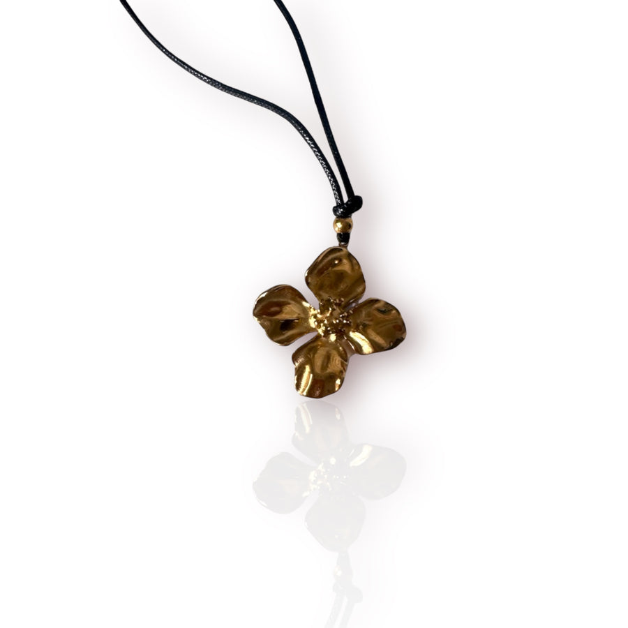 MALI FLOWER NECKLACE