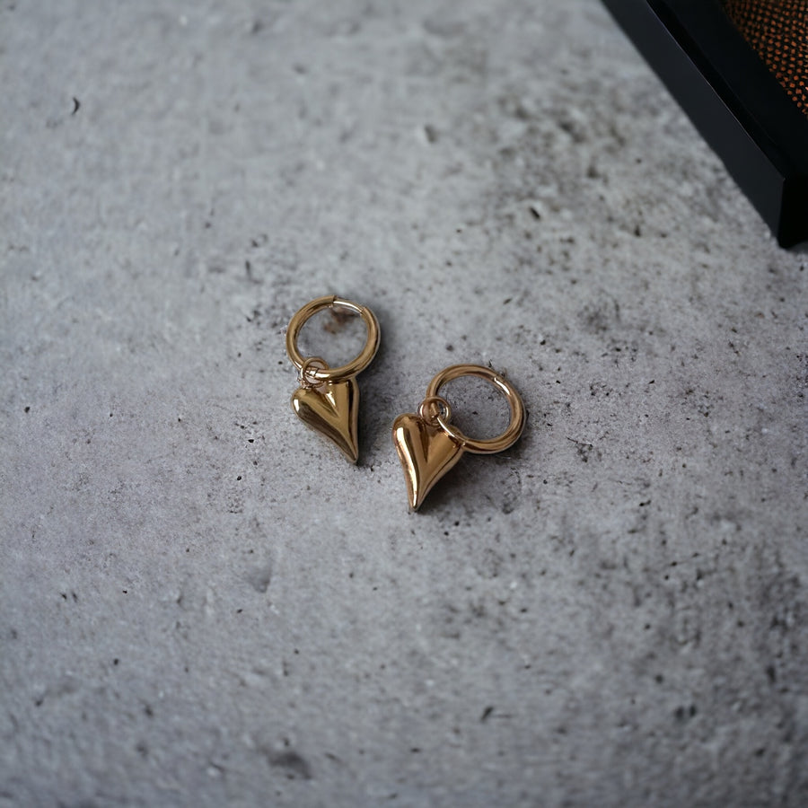 NAYA HEART EARRINGS